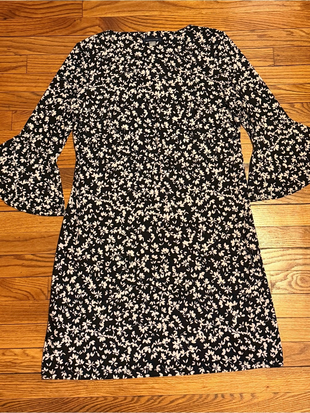 Tommy Hilfiger Black Dress with White Floral Print and Flared Long Sleeves